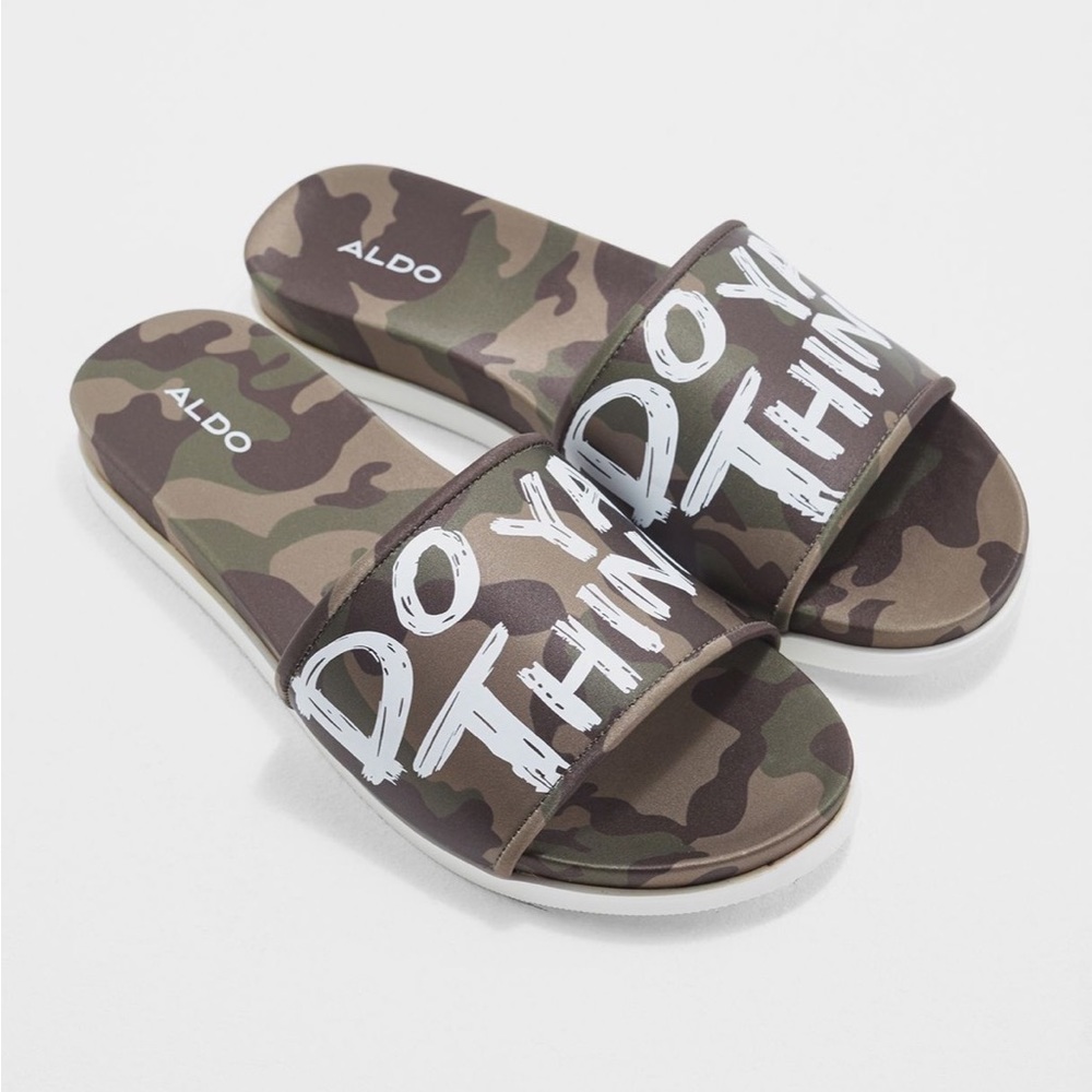 Aldo Do Ya Thing Camo Slide Size 8
Excellent Condition - Picture 1 of 11